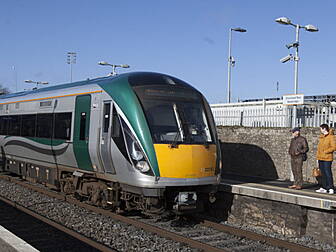 Bus And Rail Drivers Vote To W...